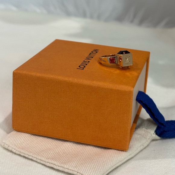 Louis Vuitton Multicolor Gamble Ring | Size US 5 - Picture 7 of 17
